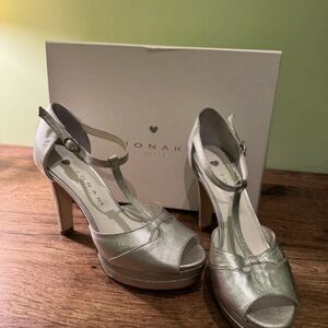 NAK Silver T-Strap Platform Peep-Toe Heels